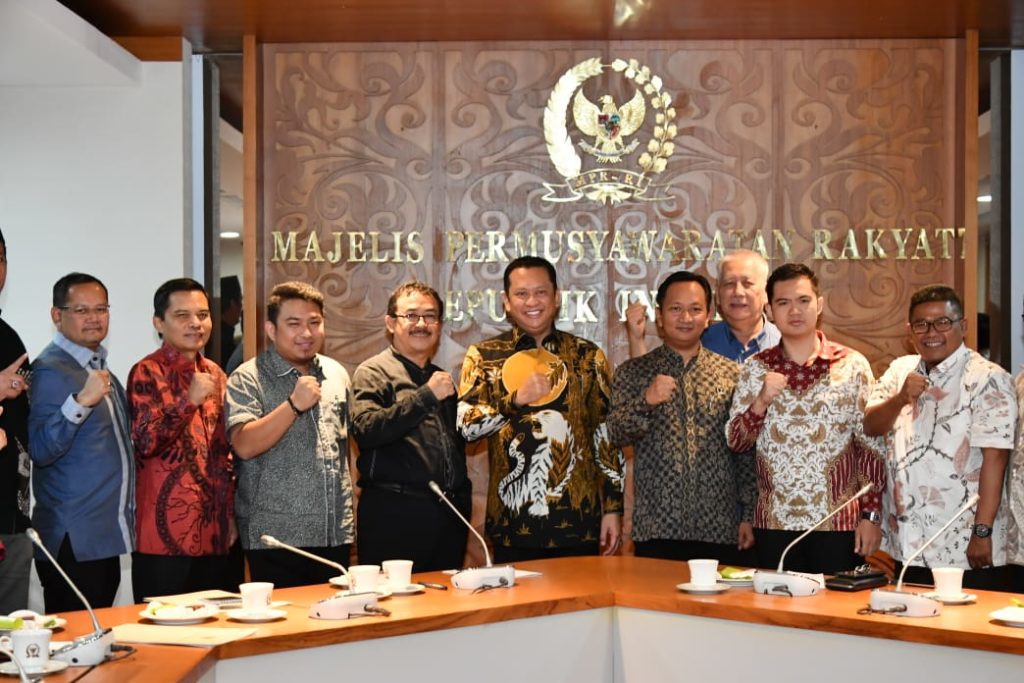 Ketua MPR Terima Rombongan Anggota Komisi I DPRD Provinsi Jawa Barat